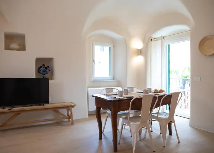 Mediterranean Diano Apartamento